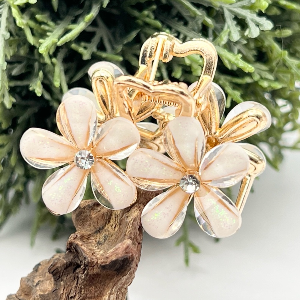 FLOWER HAIR CLIP
